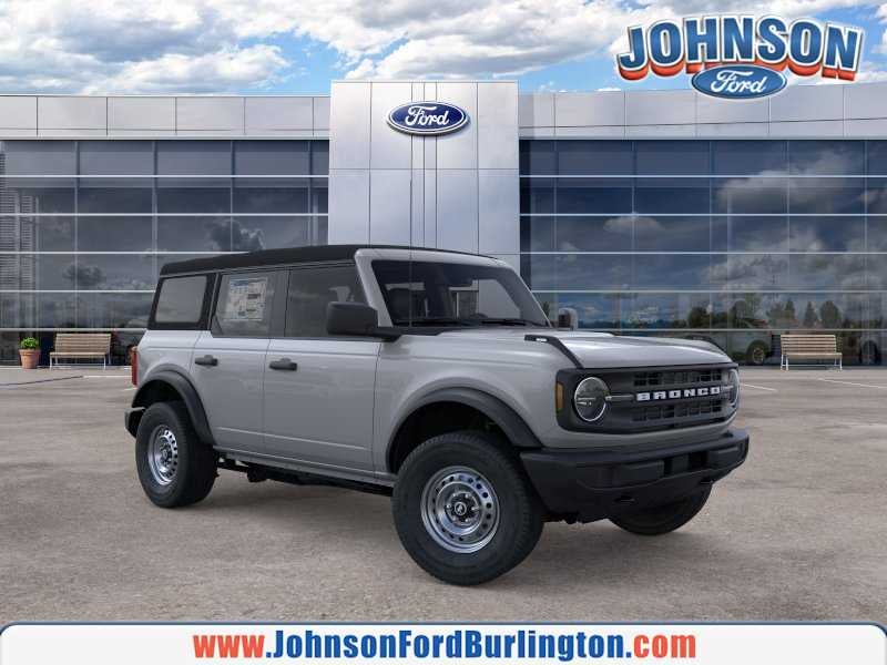 2026 Ford Bronco Base in Avalanche Gray — front three-quarter view