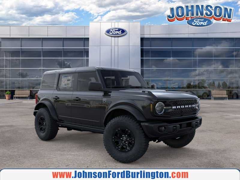 2026 Ford Bronco Big Bend in Shadow Black — front three-quarter view