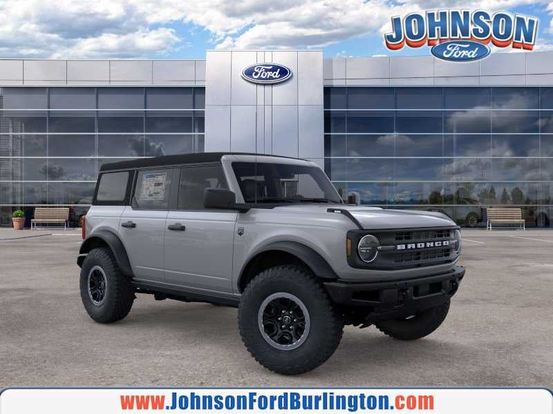 2026 Ford Bronco Big Bend in Avalanche Gray — front three-quarter view