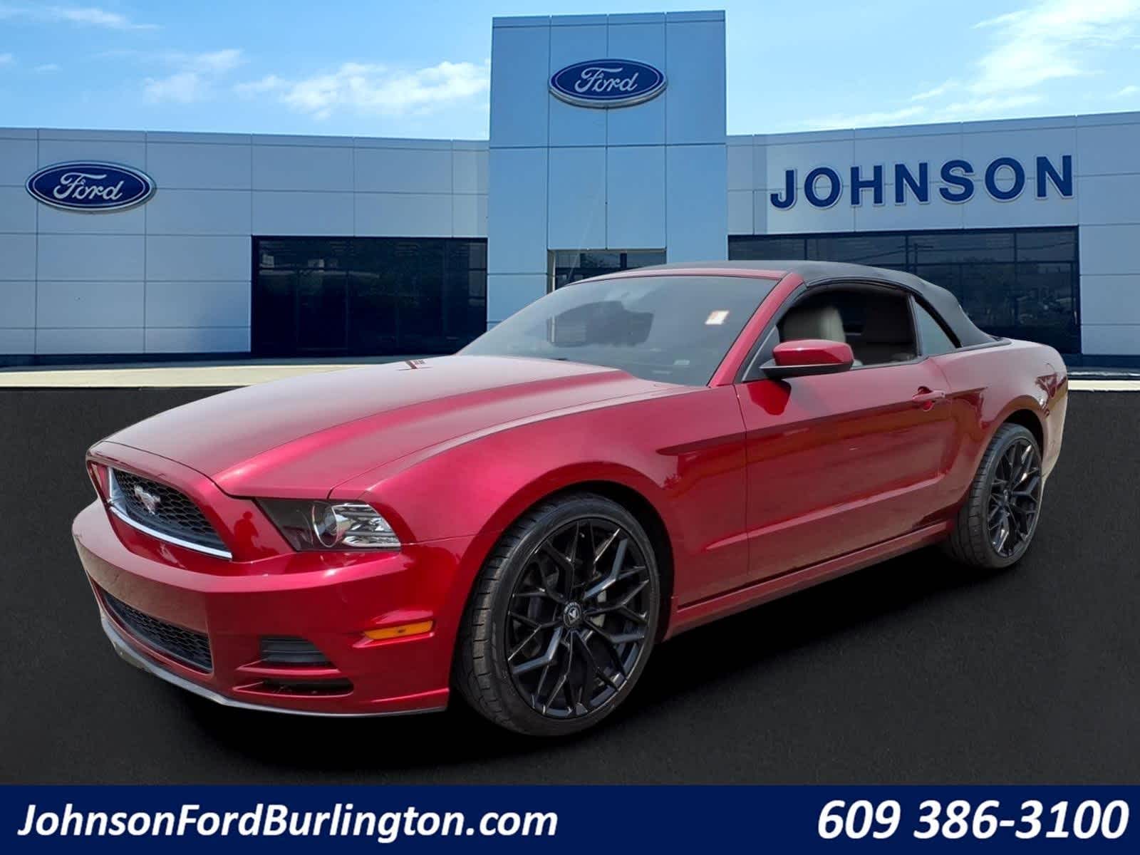 2014 Ford Mustang — detail view